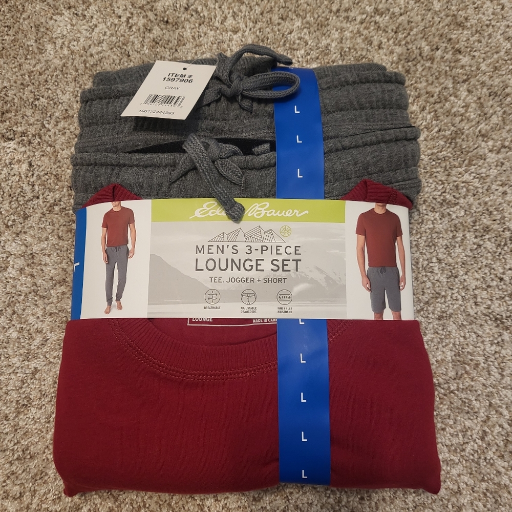 EDDIE BAUER LOUNGE SET